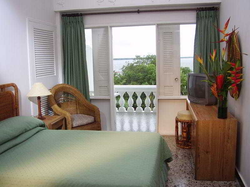 Hotel Tequendama Inn Estacion Buenaventura Room photo